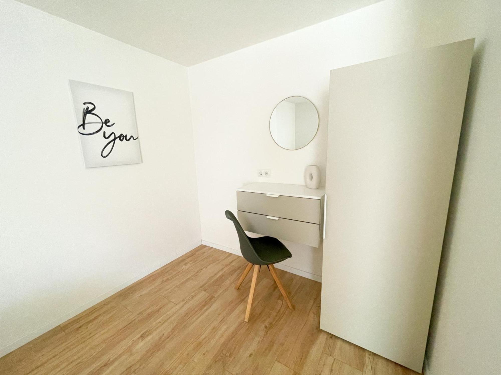 Contactless Self-Check-In - Stayhere Central City Suite 1 Graz Exterior photo