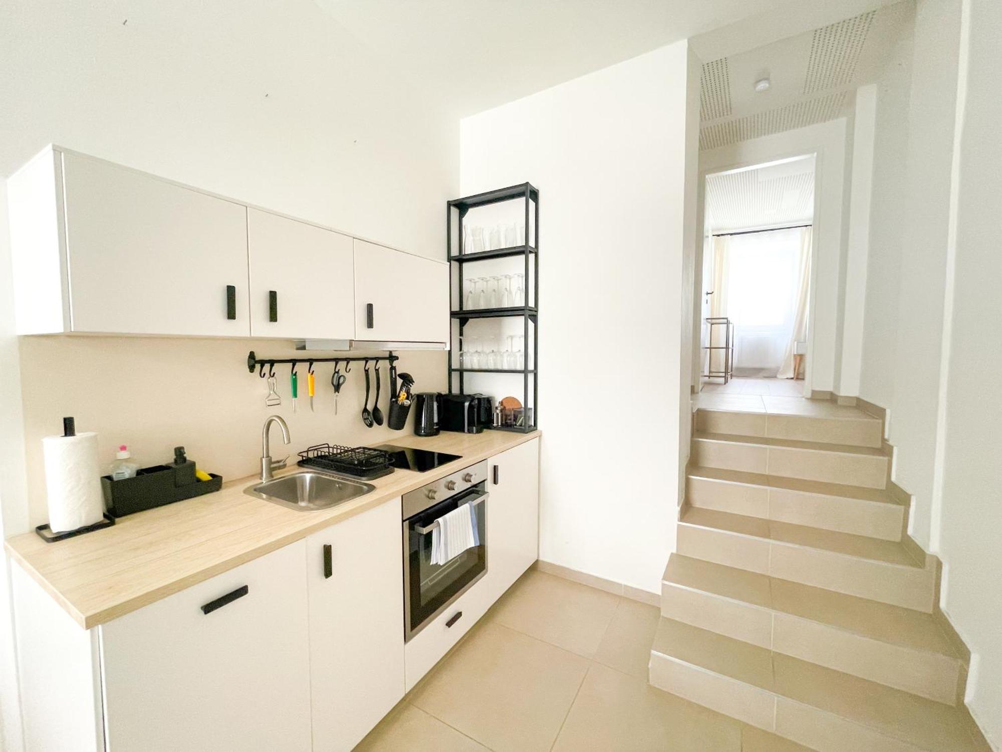 Contactless Self-Check-In - Stayhere Central City Suite 1 Graz Exterior photo